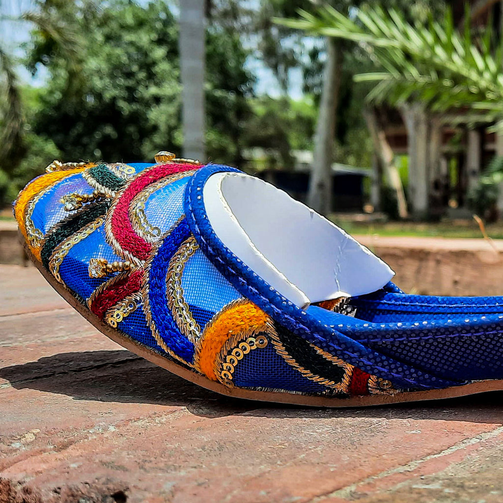 Women’s Blue Embroidered Khussa – Traditional Punjabi Jutti