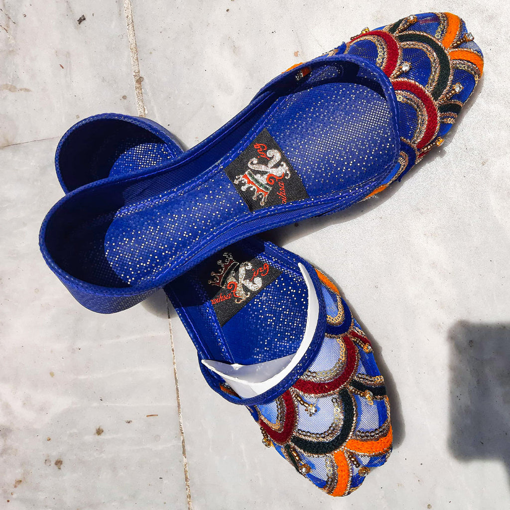 Women’s Blue Embroidered Khussa – Traditional Punjabi Jutti