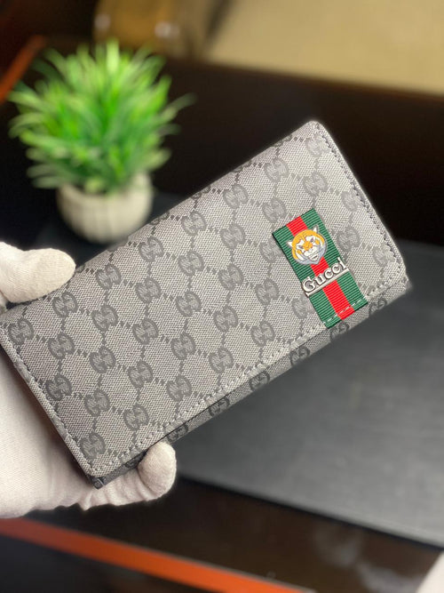 Elegant Ladies Wallet