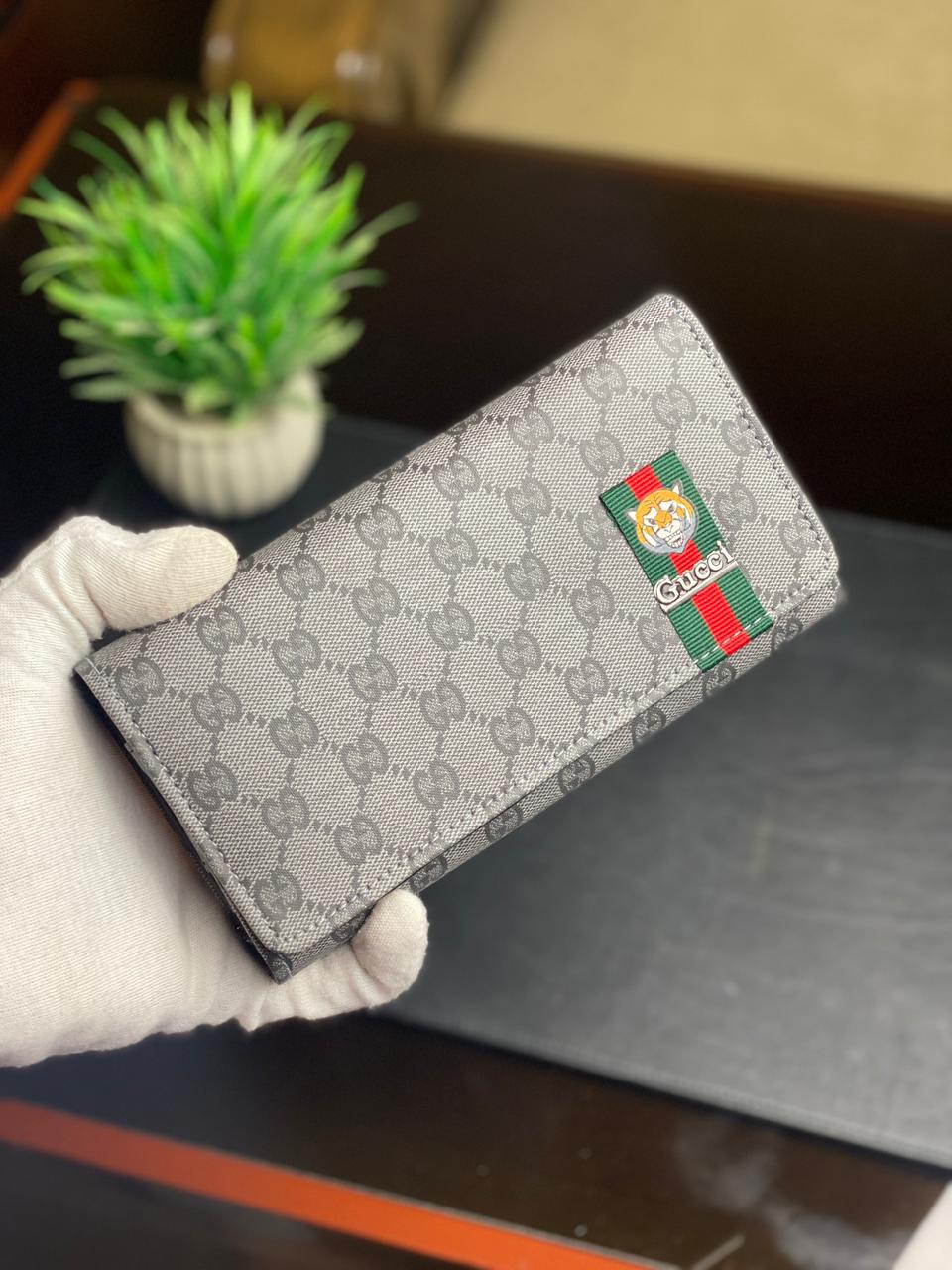 Elegant Ladies Wallet