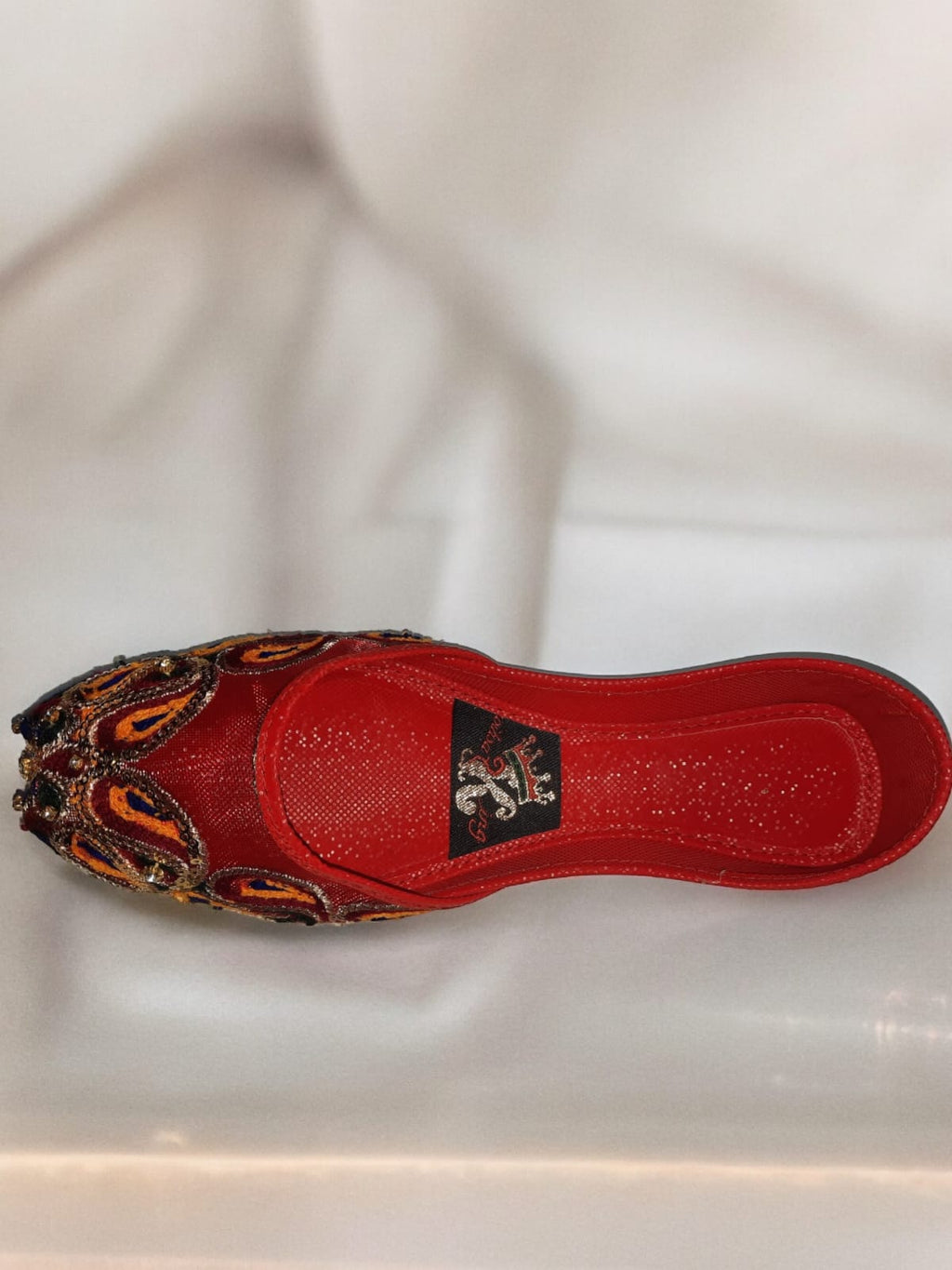 Red Embroidered Khussa – Traditional Pakistani Jutti for Women
