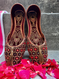 Maroon & Golden Embroidered Khussa – Elegant Traditional Punjabi Jutti