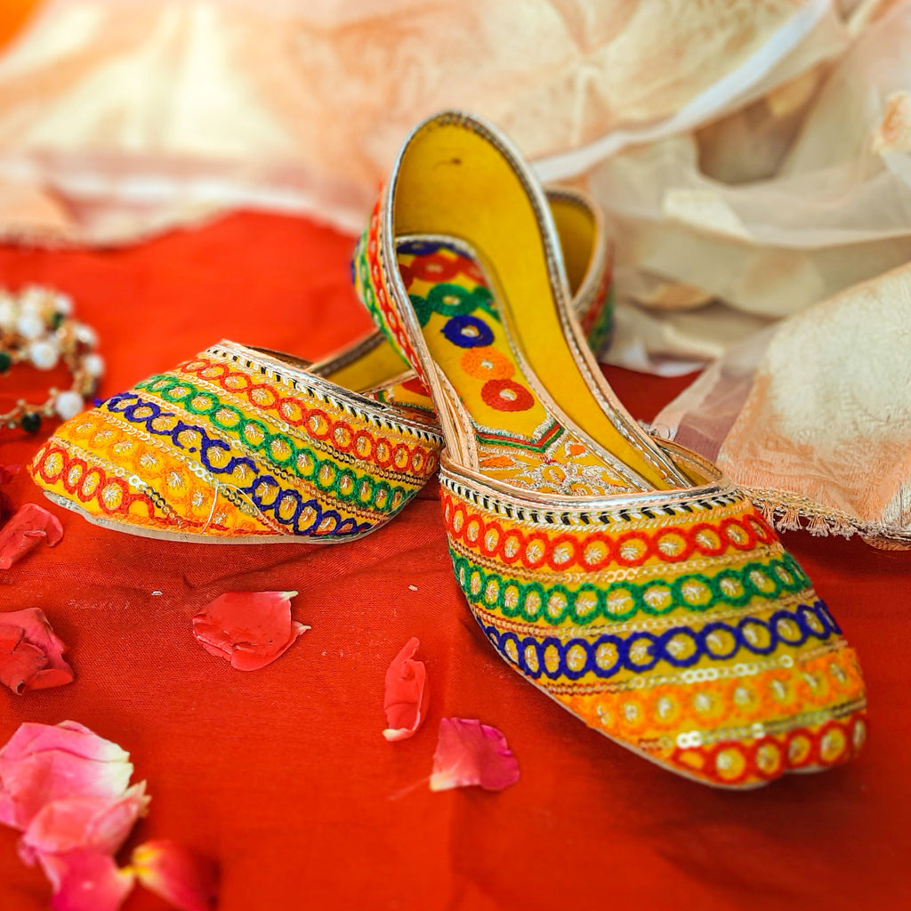 Yellow Multicolor Embroidered Khussa – Traditional Punjabi Jutti